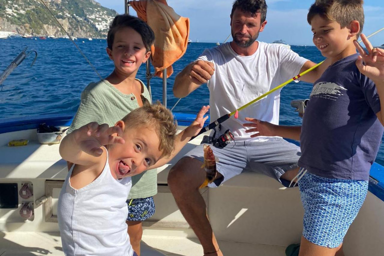 Positano: Fishing Tourism Experience with Enzo Positano: Fishing Tourism Experience with Enzo