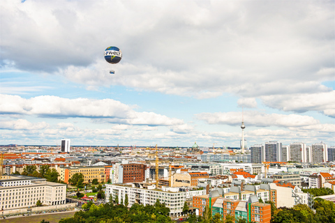 Berlino: biglietto per la mongolfiera WeltballonBiglietto per la mongolfiera Weltballon