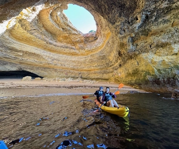 Benagil Kayak Tour: Explore Secret Caves with Licensed Guide