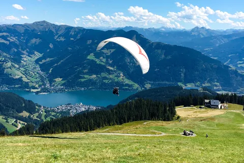 Zell am See: Schmittenhöhe Tandem Paragliding Flight