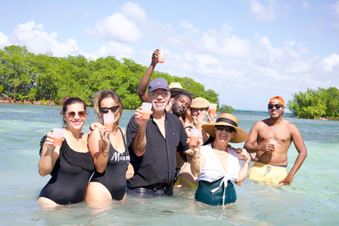 EXCURSIE*** (GRAND-CUL-DE-SAC-MARIN voeten in het water)