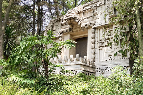 Mexico City: Visit to Chapultepec Castle and the Anthropology Museum Private Tour