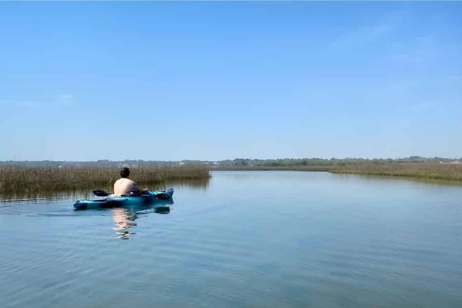 Ab Wilmington: Kajak-Tour nach Masonboro Island mit Guide. Foto: GetYourGuide