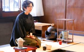 Kyoto: Casual Tea Ceremony in 100-Year-Old Machiya House
