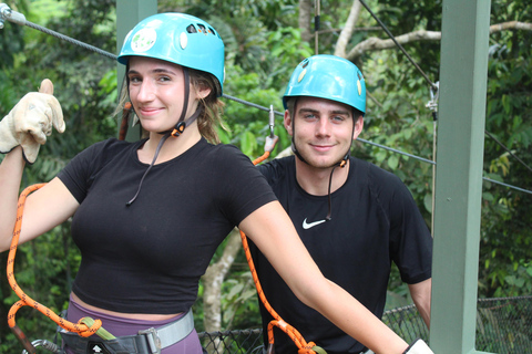 Manuel Antonio: Wycieczka Canopy Tour z liniami Zip i wiszącymi mostami