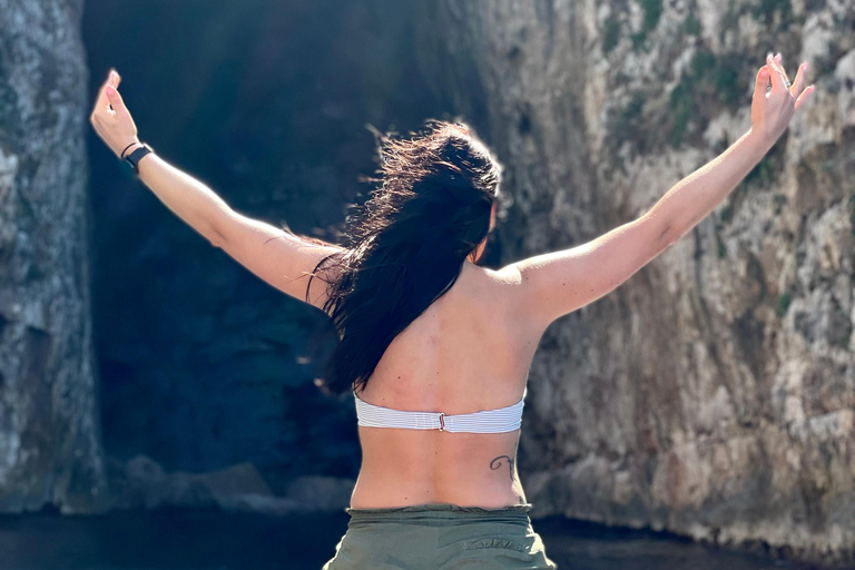 Vlorë: Sazan Island, Haxhi Ali Cave, and Karaburun Boat Tour