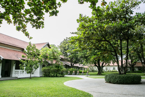 Luang Prabang First Day: EV City Tour & Sunset Cruise