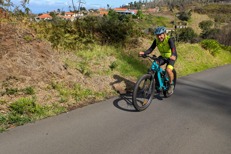 Madeira West coast: Guided Sightseeing E-Bike Tour