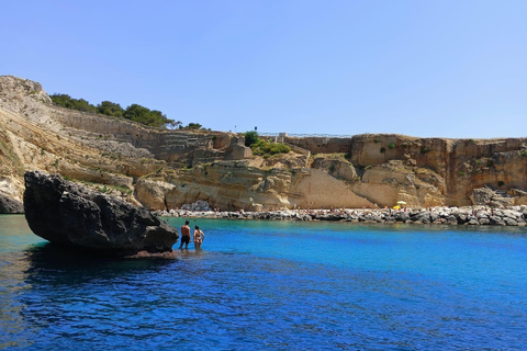 Castro: Boat Tour of Castro Caves and Santa Cesarea Coast