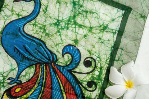 Kandy: Tuk-Tuk Tour with Batik Workshop and Spice Garden