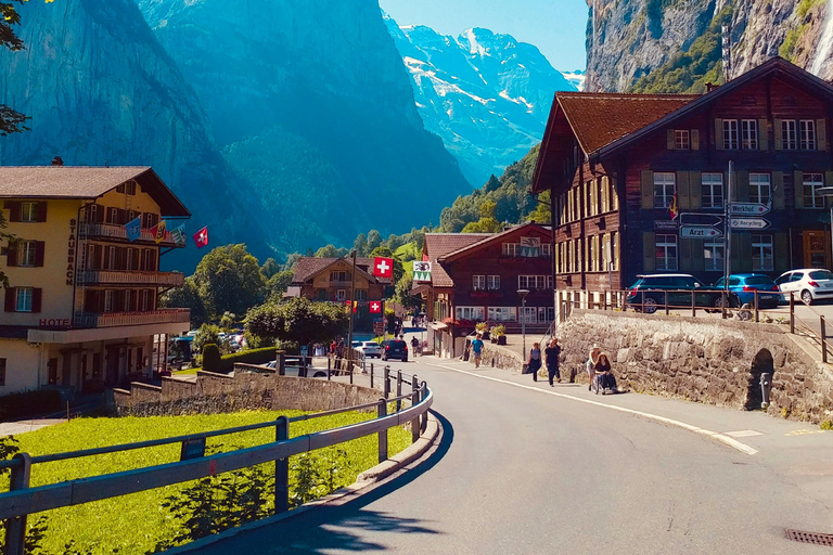 Basel: Mount Pilatus Lauterbrunnen & Grindelwald Privat Tour