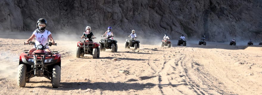Marsa Alam : quad dans le désert, balade à dos de chameau et visite bédouine