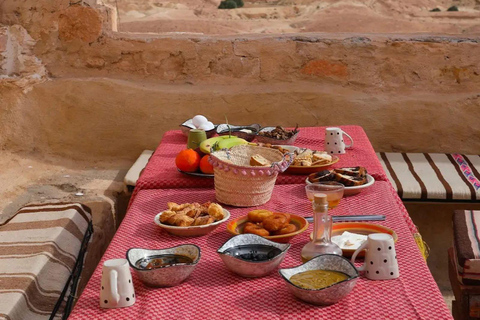 Djerba: Tataouine & Chenini 4x4 Desert Private Tour & Lunch