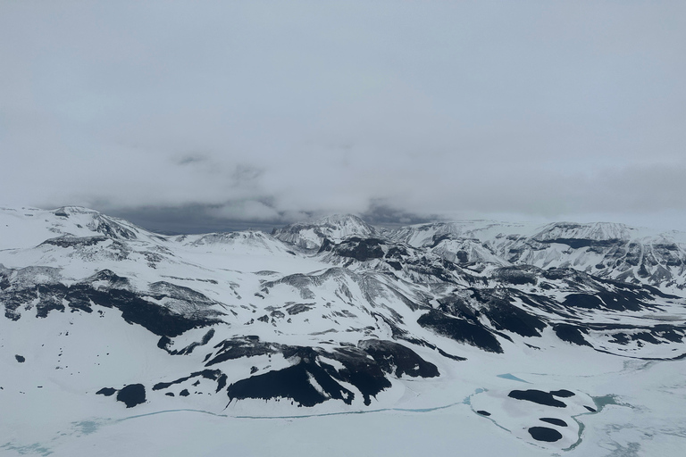 Reykjavik : vol panoramique en hélicoptère et atterrissage en montagne