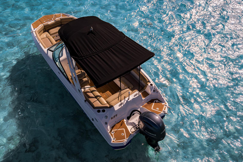 Miami: Private Tailored Sightseeing Boat Tour 1 hour Package w/o Gas & Marina Fees $70 due at Check-in