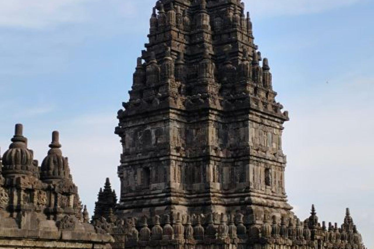 Wycieczka do świątyń Borobudur i PrambananWycieczka do świątyni Borobudur Prambanan