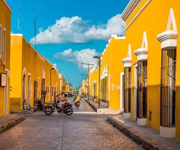 Magic Towns: Chichen Itza, Izamal, and Valladolid Day Trip