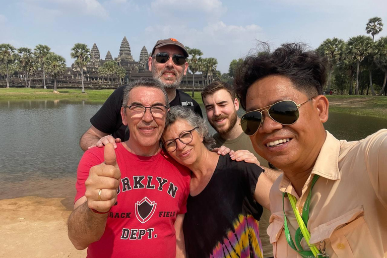 Tour privato di Angkor Wat di 1 giorno con guida spagnola.Tour privato di Angkor Wat di 1 giorno con guida turistica spagnola