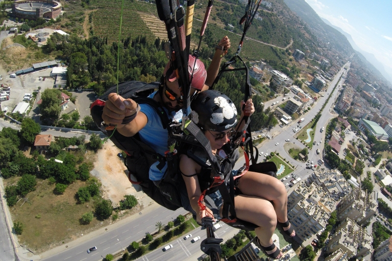 Tandem-Gleitschirmfliegen in Alanya bei Zeus Paragliding