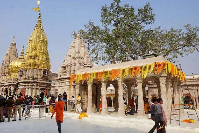 From Delhi: 3-Day Kashi Tour by Vande Bharat train Tour without Accommodation