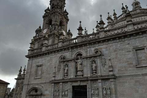 Santiago: Katedra, muzeum i piesza wycieczka po mieścieWycieczka w języku angielskim