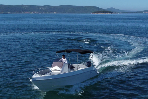 From Split: Half-Day Blue Lagoon and 3 islands Tour Half-Day Blue Lagoon and 3 islands Tour Group tour