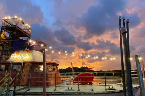 Kuala Selangor: Eagles, Fireflies & Blue Tears Boat Tour