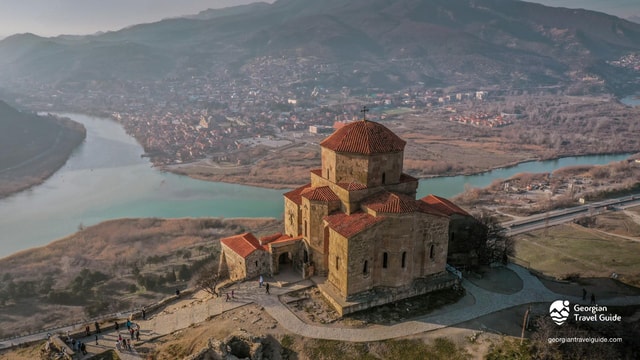 Vanuit Tbilisi: Mtskheta, Jvari, Svetitskhoveli en Samtavro