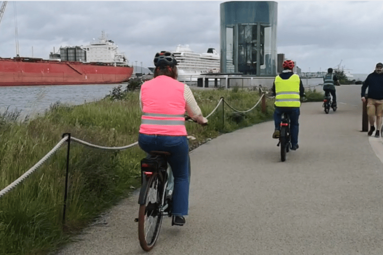 Belfast : visite de 90 minutes en vélo électriqueBelfast : 90 minutes de vélo électrique