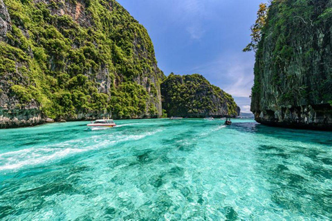 Ao Nang:Phi Phi Island 1 day with a private longtail boat From Ao Nang:Phi Phi Islands,Maya Bay Private Longtail boat