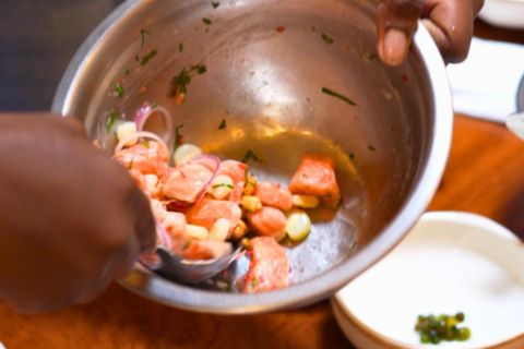 Cusco: Peruvian Cooking Class with Local Market Tour