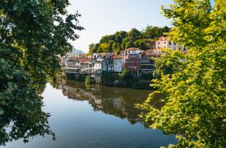 Douro-Tal: Weintour mit Mittagessen, Verkostungen und Flusskreuzfahrt