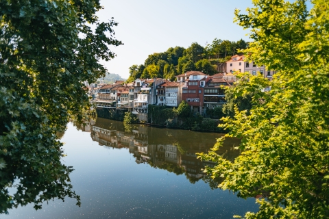 Vallée du Douro : circuit vins avec déjeuner et croisièrePrise en charge et le retour à votre hôtel inclus