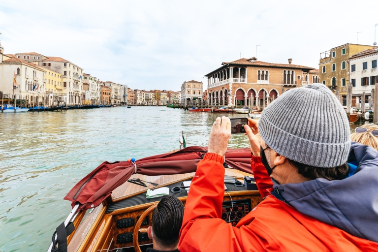 Gran Canal de Venecia: 1 hora de tour en barcaTour de 1 hora en barco por el Gran Canal en inglés