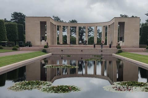 Prywatna piesza wycieczka po plaży Omaha i cmentarzu Colleville