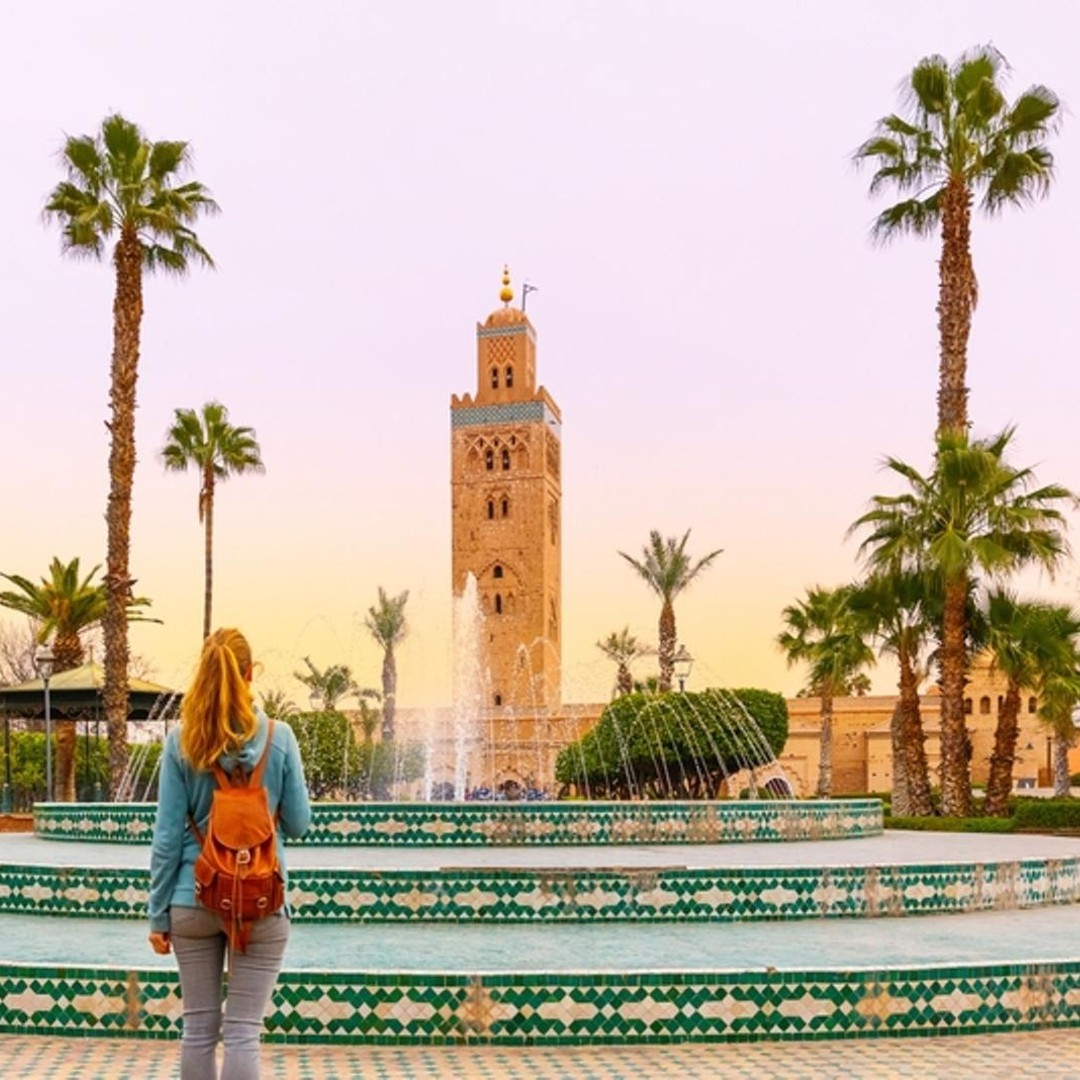 Excursion d'une journée de Casablanca à Marrakech avec balade à dos de chameau