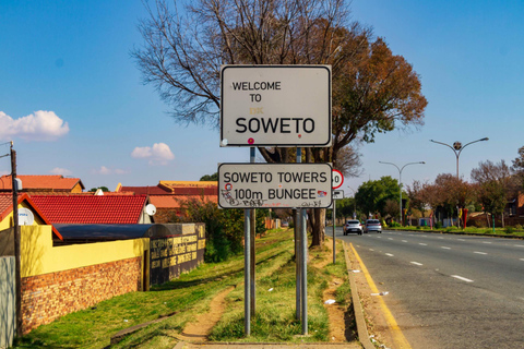 Johannesburg Apartheid History Tour with Museum Entry