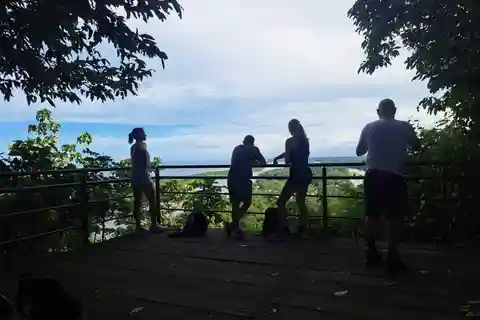 Tortuguero: Hiking tour in inactive volcano.