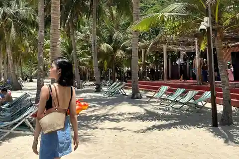 Isla Cham - Piragüismo y snorkel con almuerzo de marisco