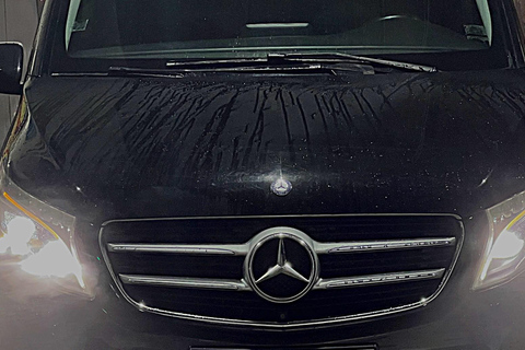 From Bucharest: Sinaia, Bușteni, Brașov, Dracula Castle