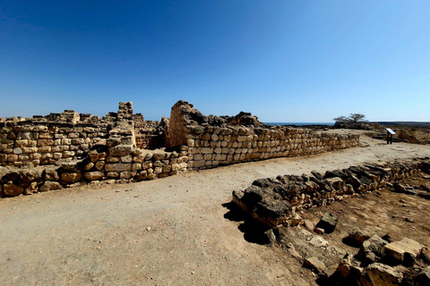 Salalah: Jebel Safari & Natural Wonders – Full-Day Tour Salalah: Jebel Safari & Natural Wonders – Full-Day Tour