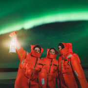 Rovaniemi : ice-floating sur un lac forestier avec options combinées