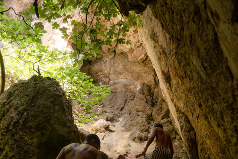 Corfu: Coastline and Blue Caves Speedboat Tour and Lunch Speedboat 3 (ARTEMIS)