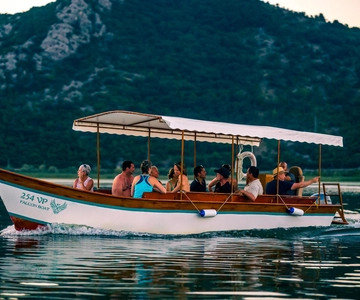Virpazar: Private Guided Lake Skadar Boat Tour