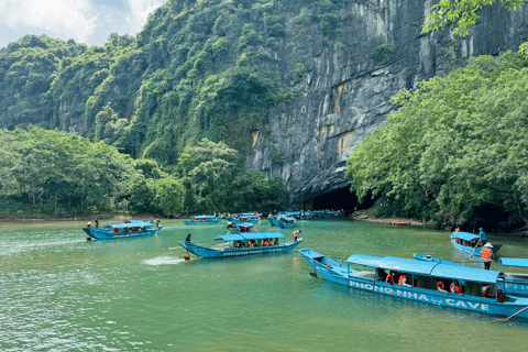 Phong Nha–Ke Bang: 2-daagse grotten- en avonturentocht2D1N Phong Nha - Ke Bang Tour - Afzetten in Hue