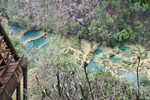 Van Guatemala Stad naar Semuc Champey in één dag.