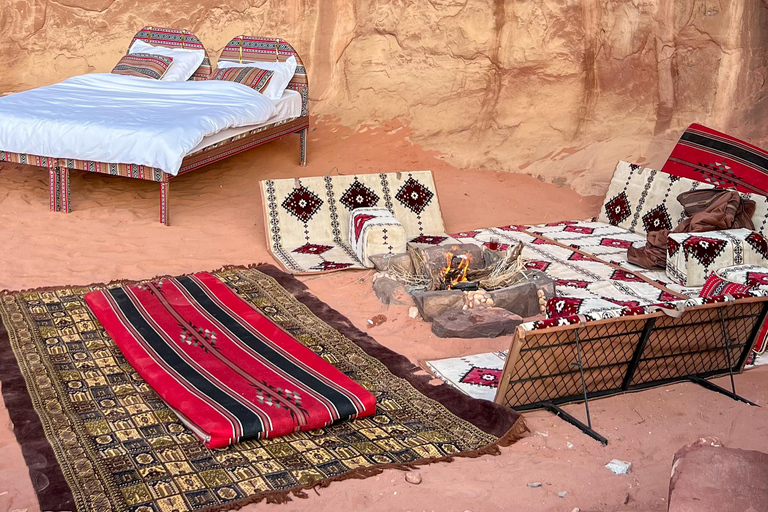 Wadi Rum: Private Luxury Cave Stay, Sunset Tour & Dinner