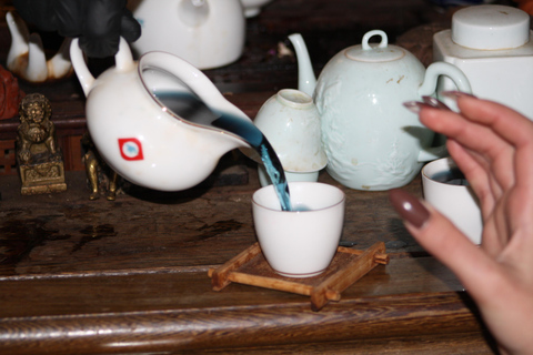 تبليسي: حفل شاي مع خبير شاي