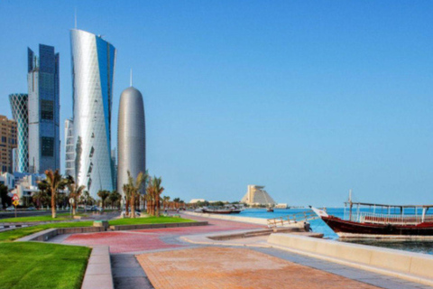 Doha durch die Linse: Führung zu ikonischen und versteckten FotomotivenDoha durch die Linse: Führung zu bekannten und versteckten Orten