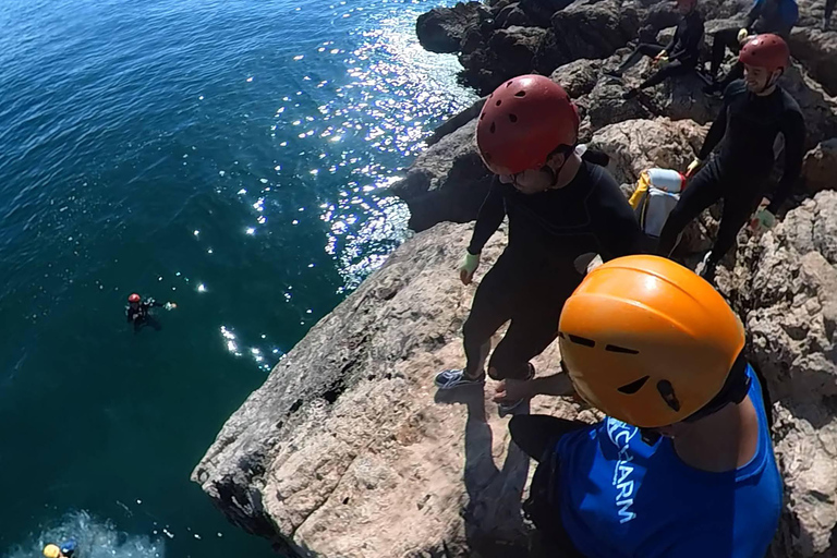 Valencia: Avventura di coasteering nel Faro di Cullera